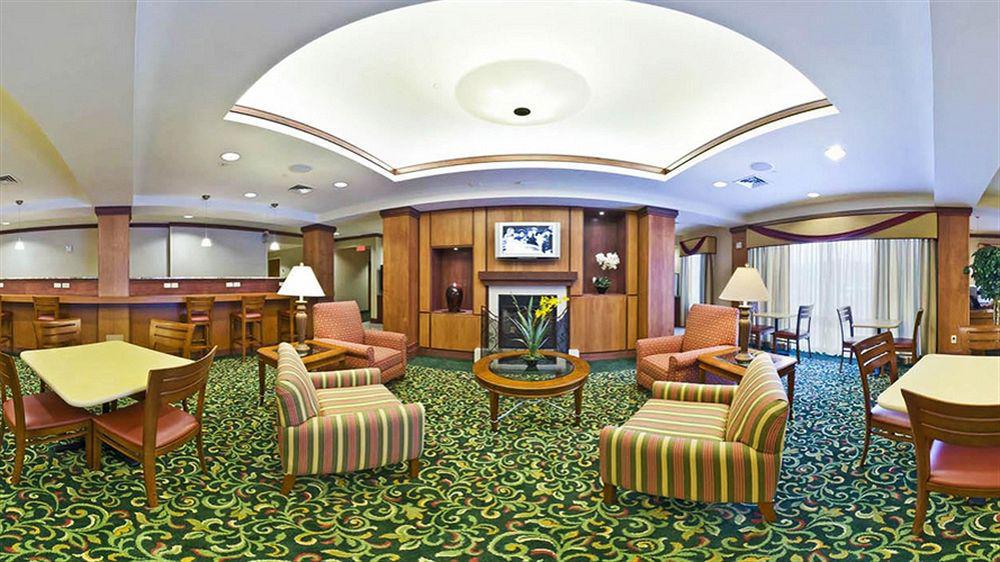 Fairfield Inn & Suites By Marriott State College Exterior foto